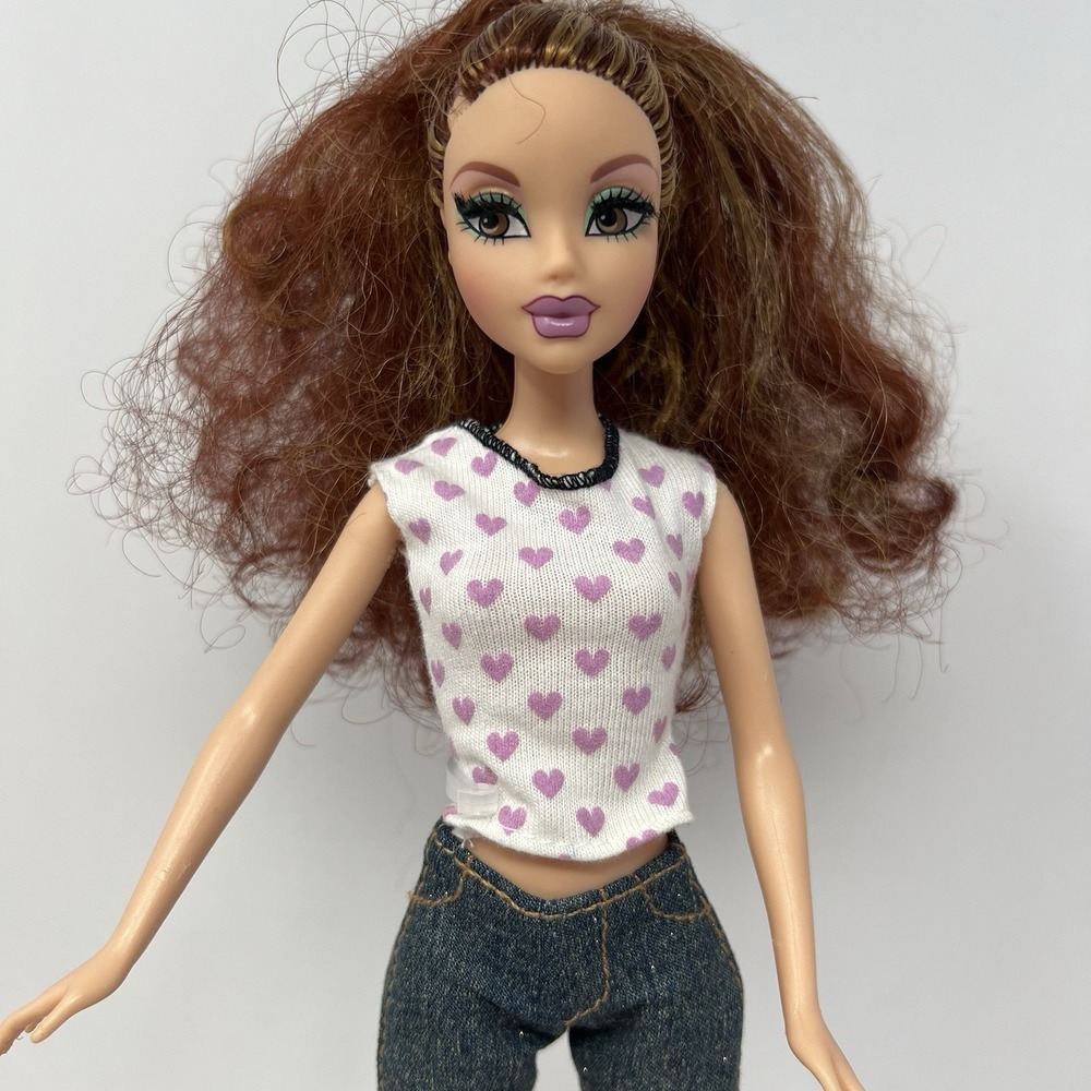 Barbie My Scene Chelsea doll rooted eyelashes reddish brown Curly Hair